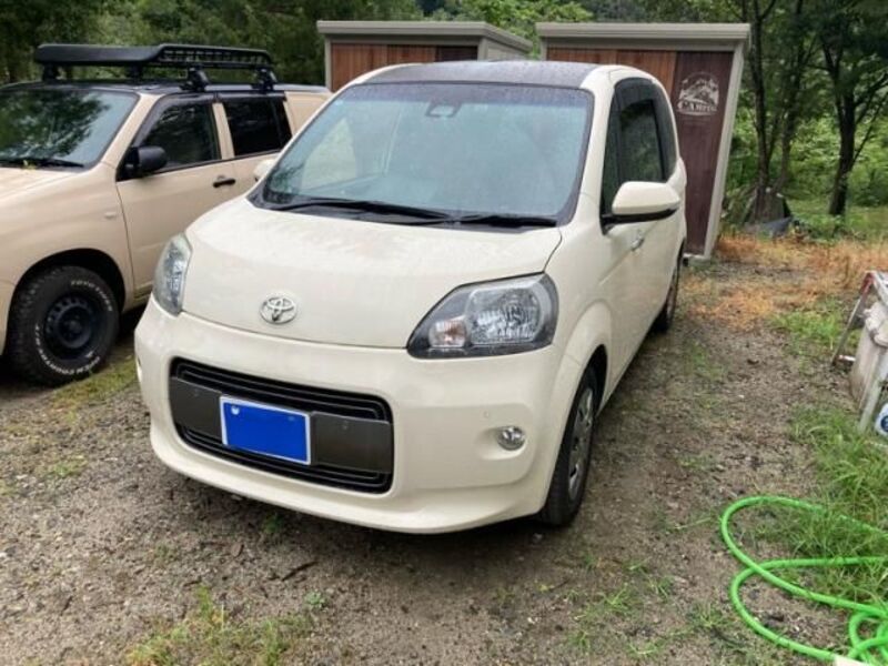 TOYOTA PORTE