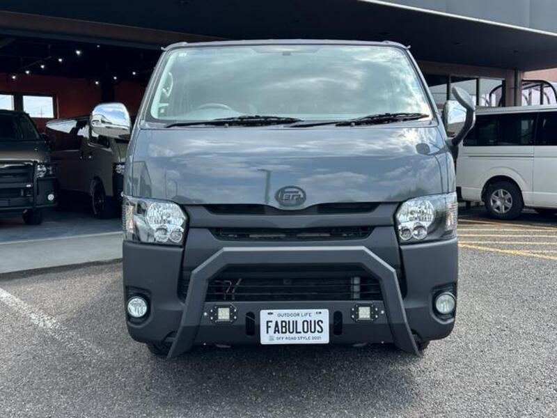 HIACE VAN