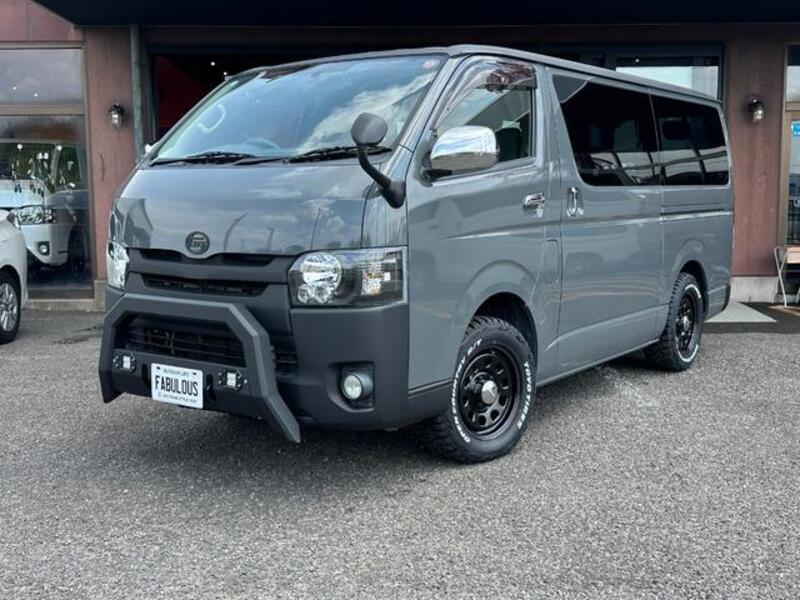HIACE VAN