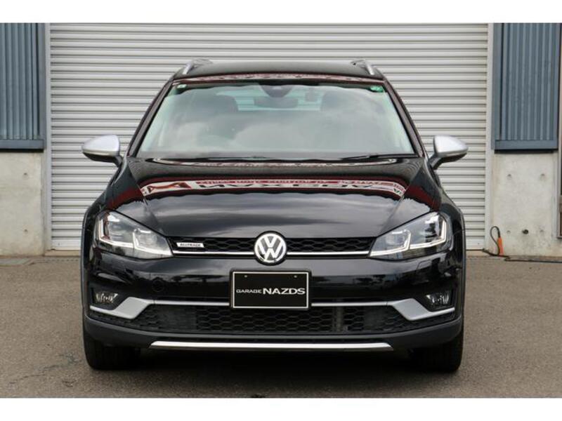 GOLF ALLTRACK