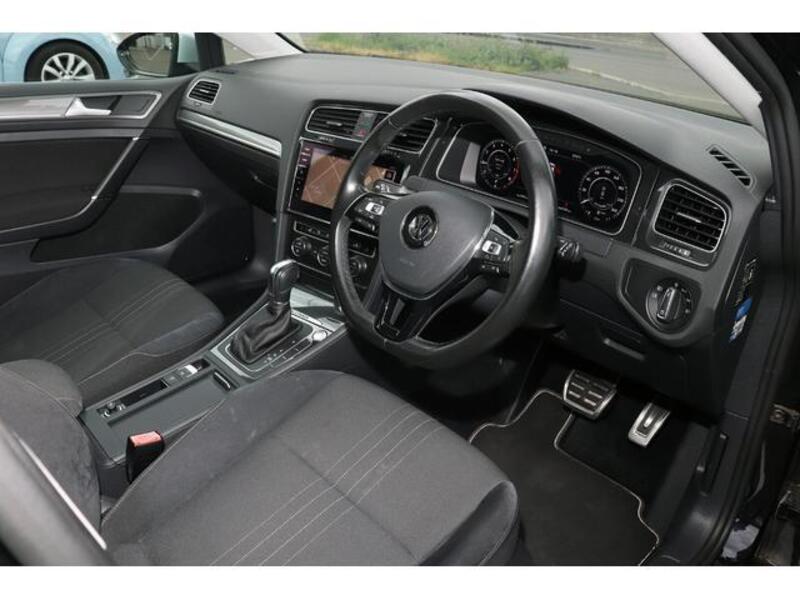 GOLF ALLTRACK