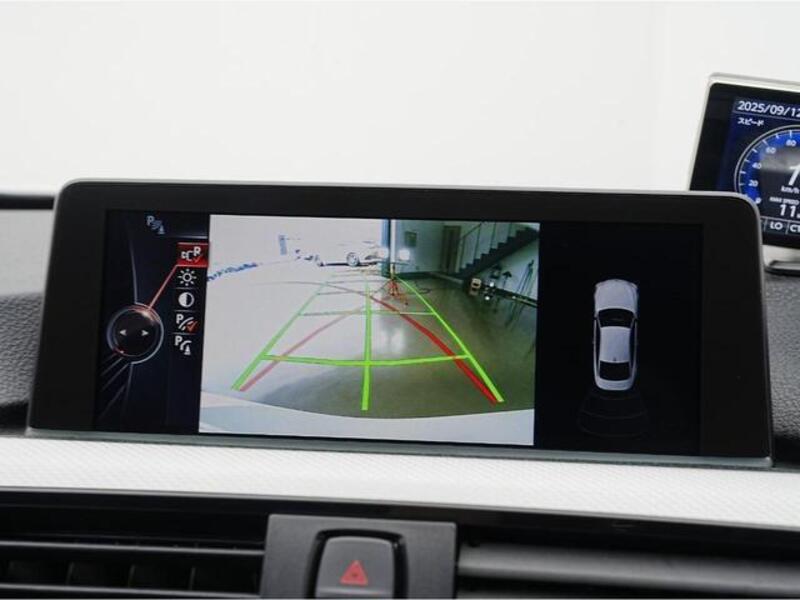 4 SERIES