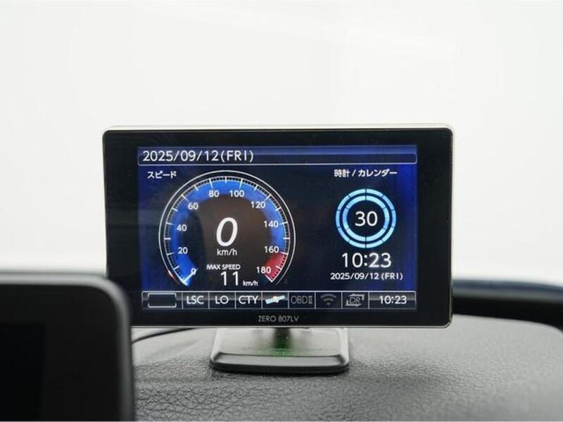 4 SERIES