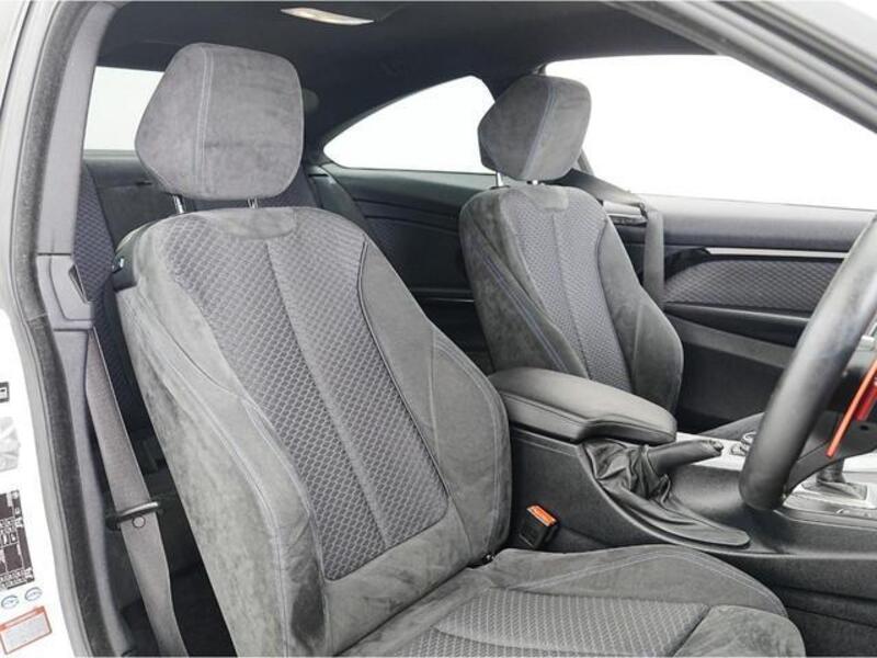 4 SERIES