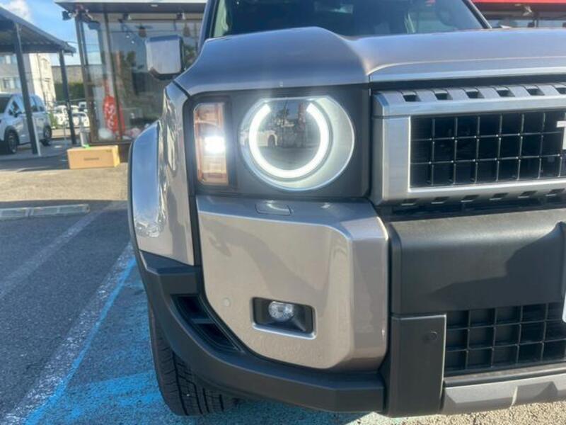 LAND CRUISER 250