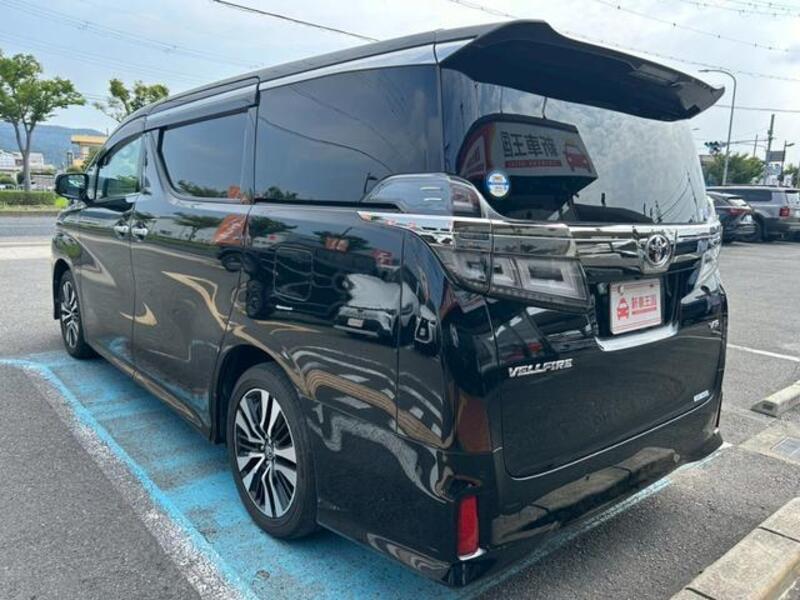 VELLFIRE