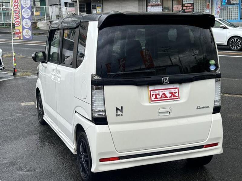 N BOX CUSTOM