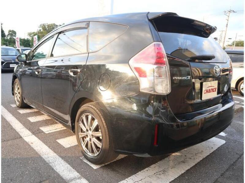 PRIUS ALPHA