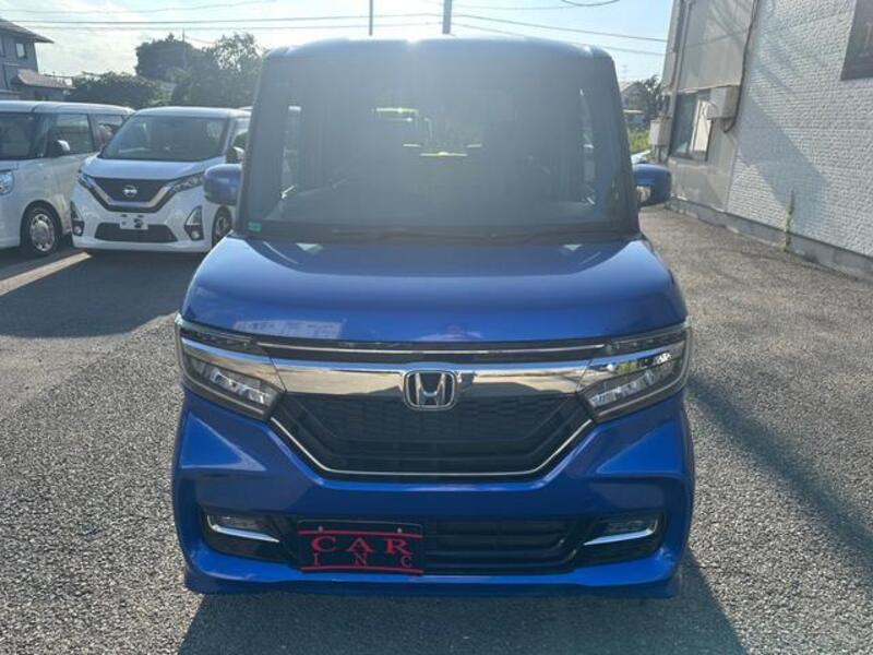 N BOX CUSTOM