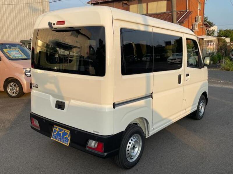 PIXIS VAN