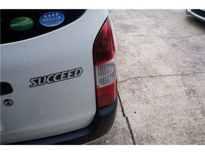 SUCCEED VAN