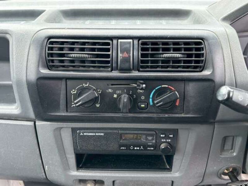 MINICAB TRUCK