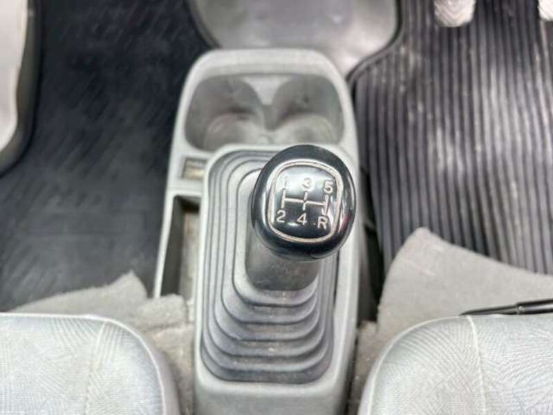 MINICAB TRUCK
