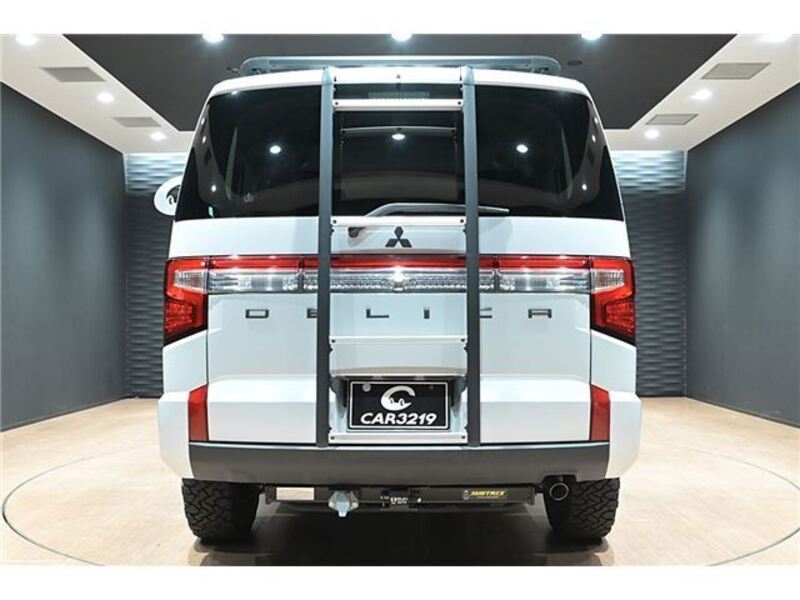DELICA D5