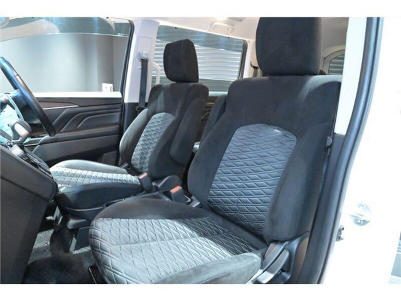 DELICA D5