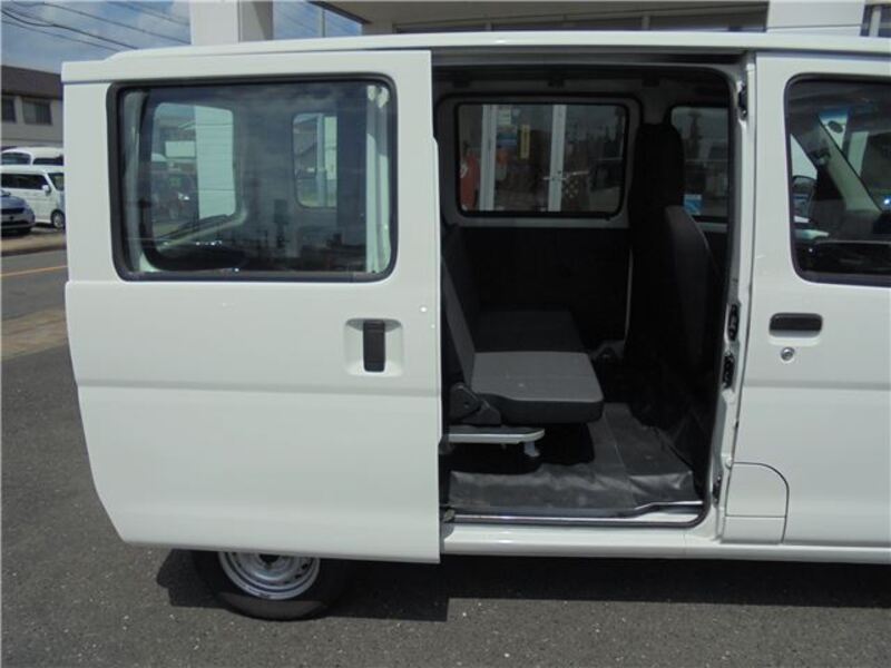 PIXIS VAN