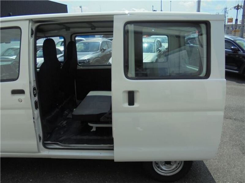 PIXIS VAN