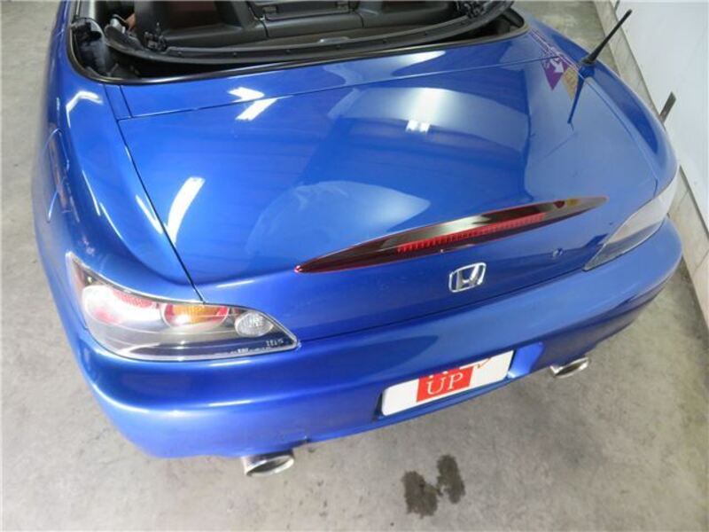S2000