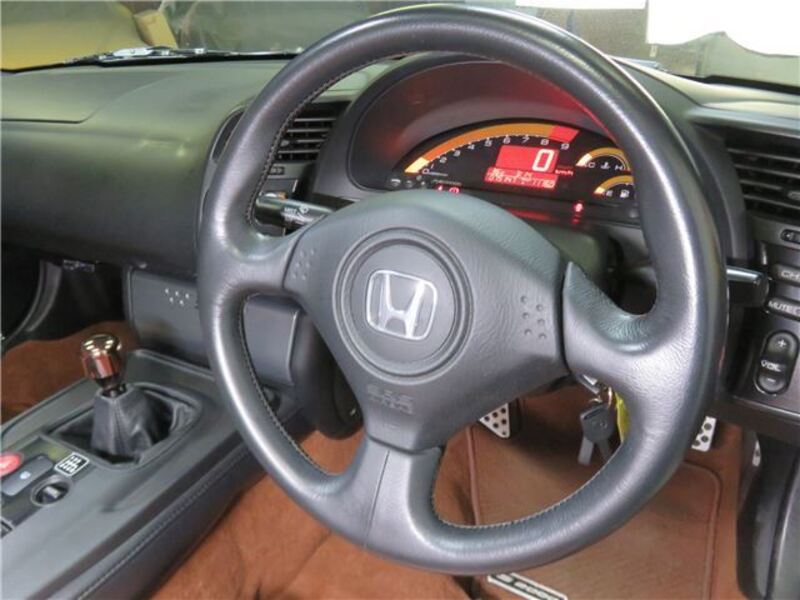 S2000