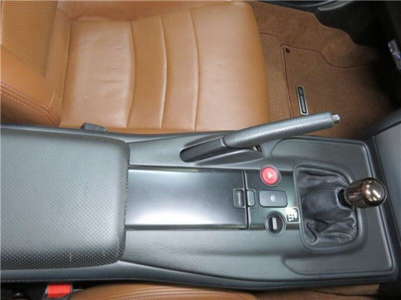 S2000