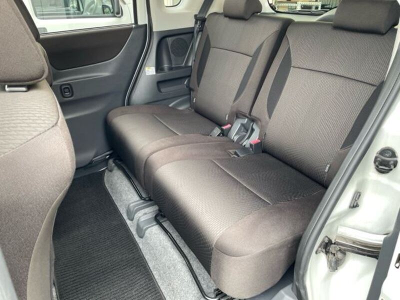 DELICA D2