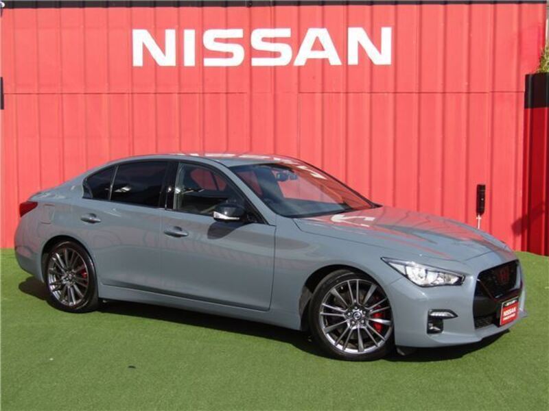 NISSAN SKYLINE