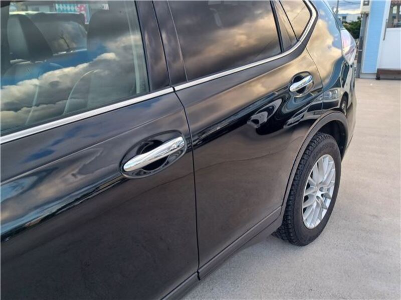 X-TRAIL