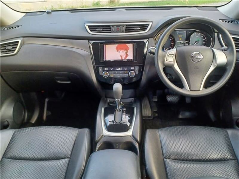 X-TRAIL