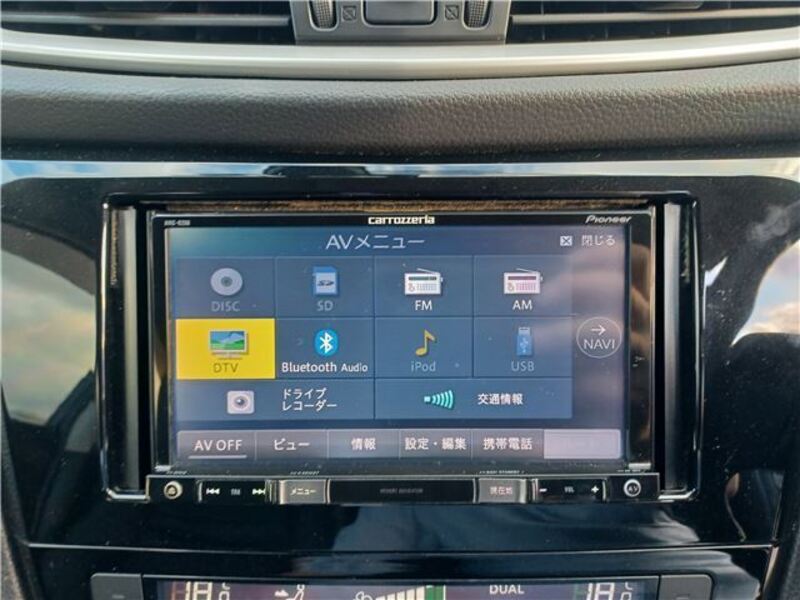 X-TRAIL