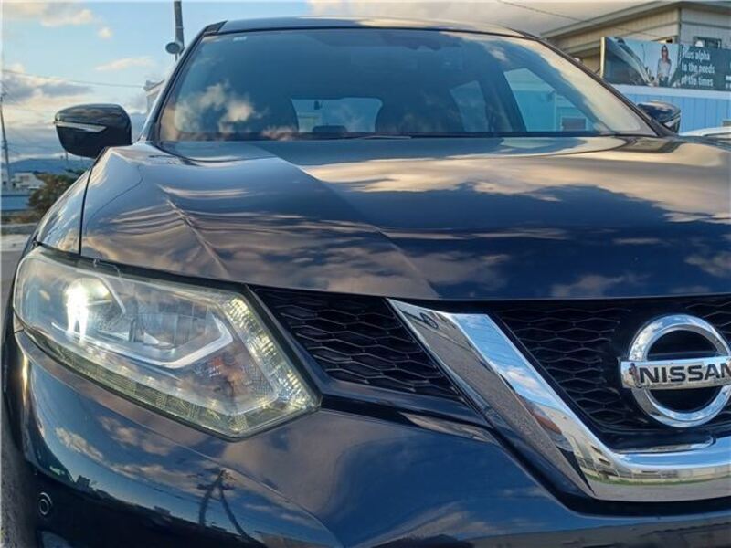 X-TRAIL