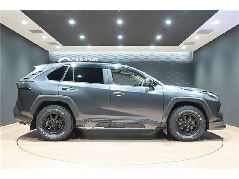 RAV4