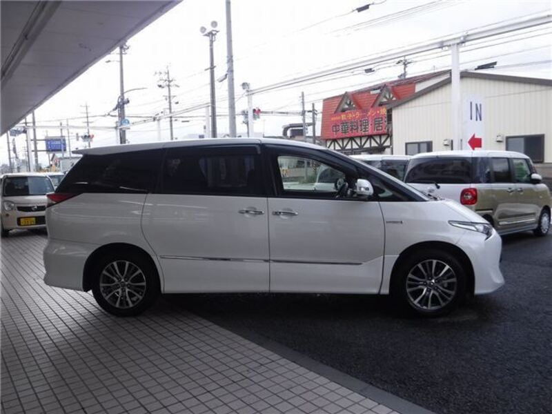ESTIMA HYBRID