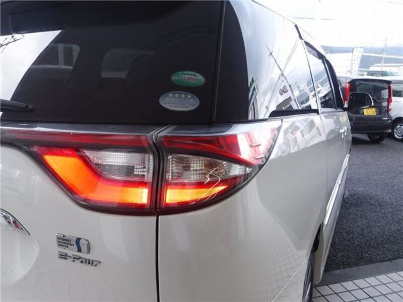 ESTIMA HYBRID