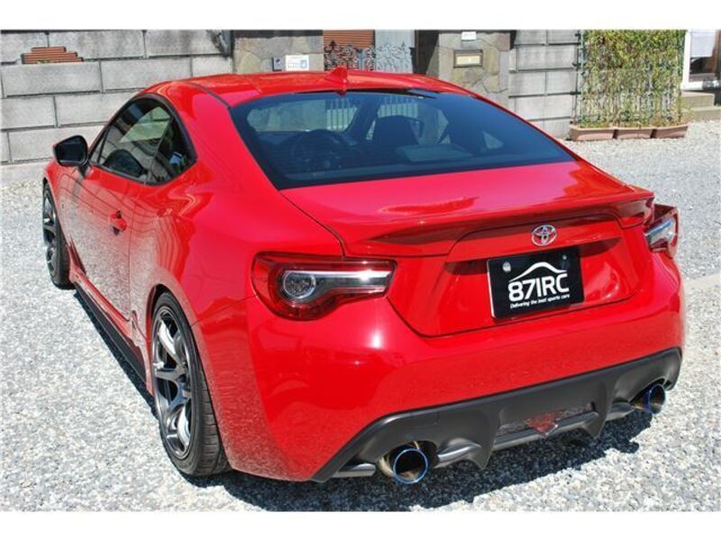86