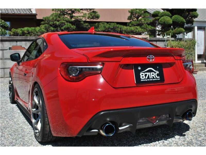 86