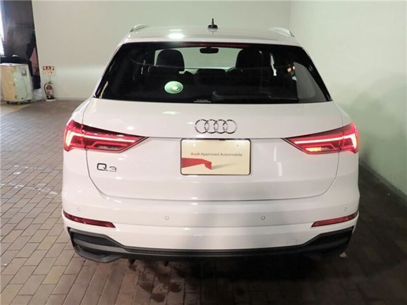Q3