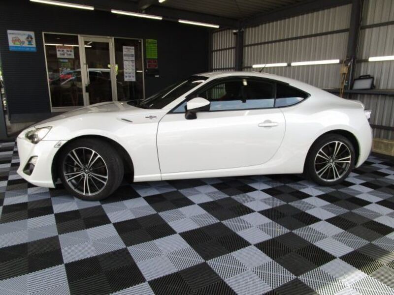 86