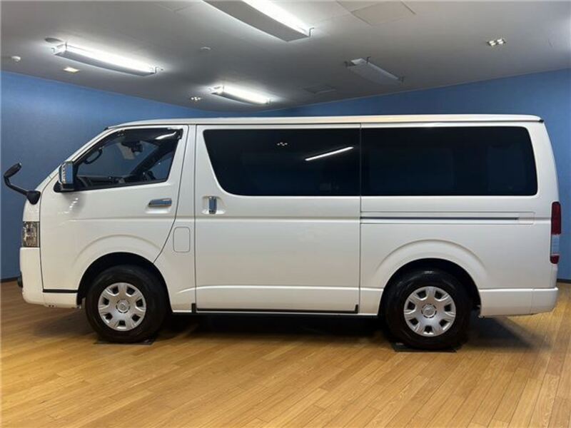 HIACE