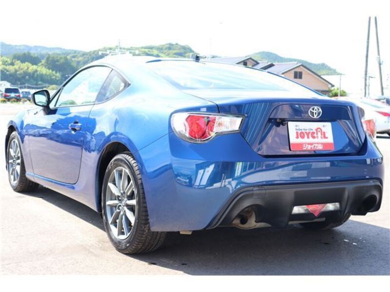 86