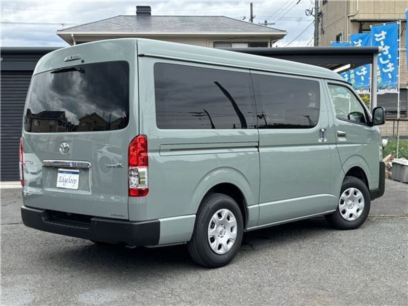 HIACE VAN