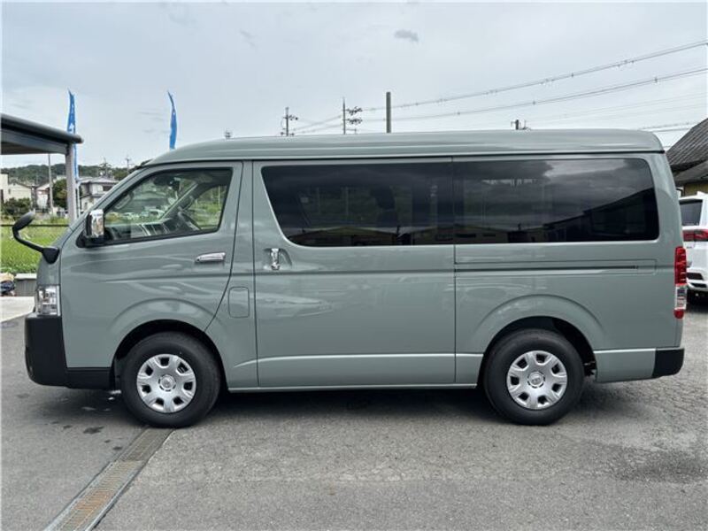 HIACE VAN