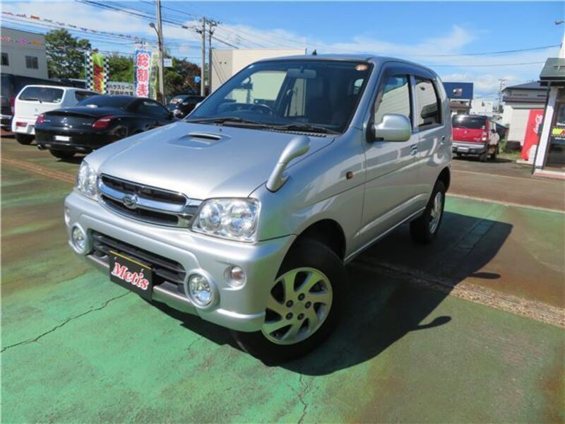 DAIHATSU TERIOS KID