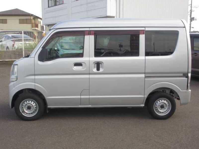 MINICAB VAN
