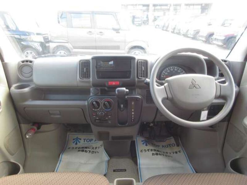MINICAB VAN