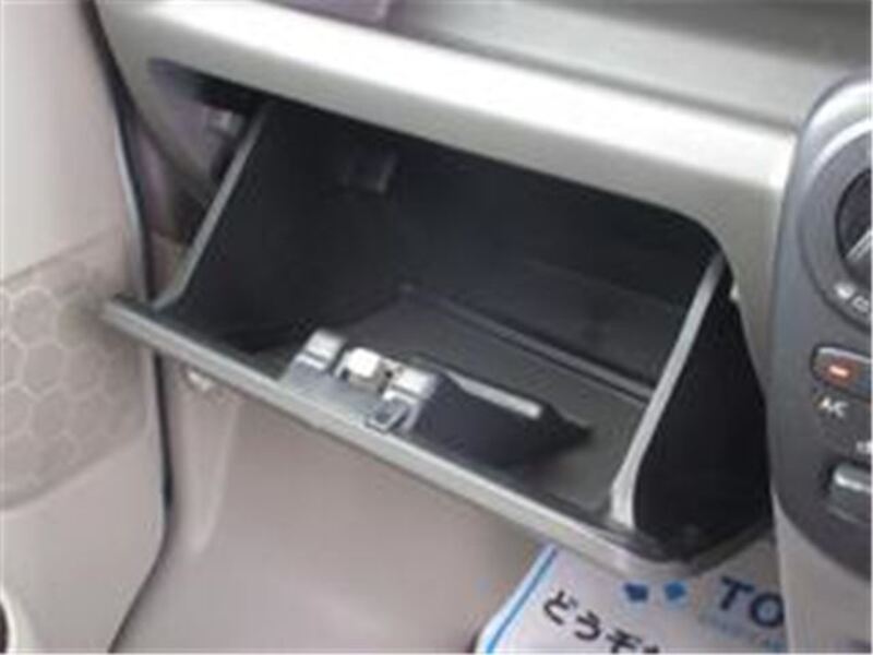 MINICAB VAN