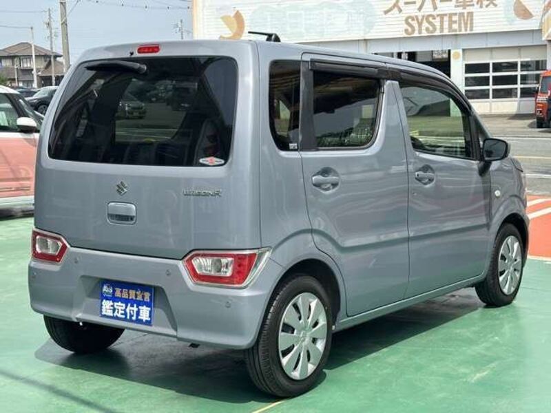 WAGON R