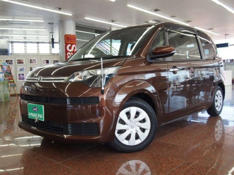 TOYOTA SPADE