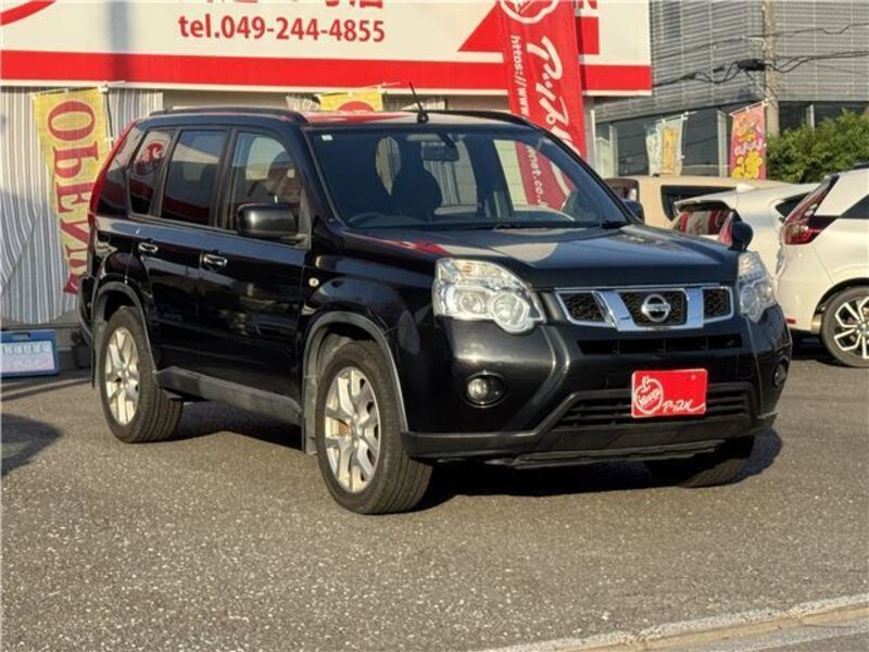 X-TRAIL