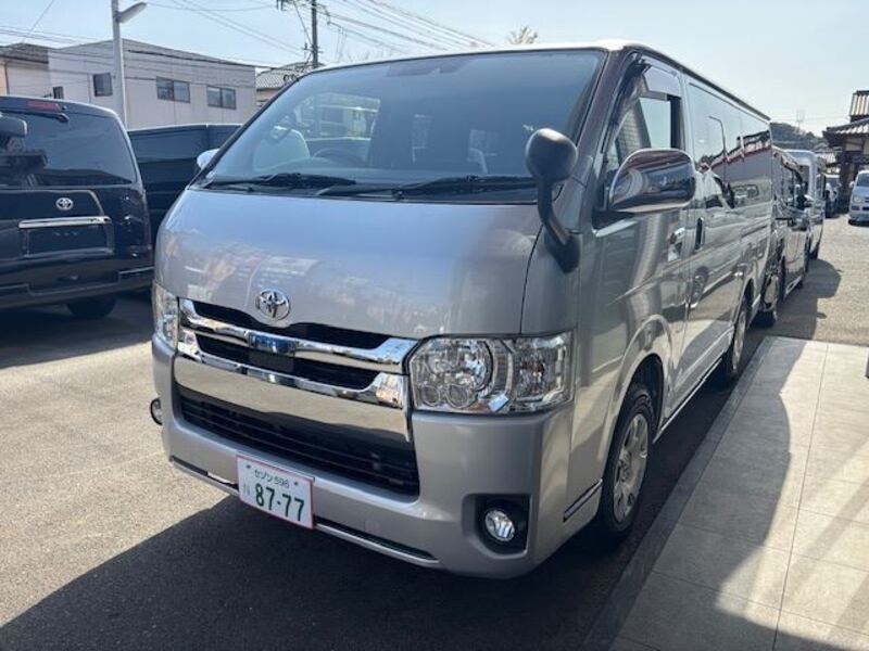 HIACE VAN