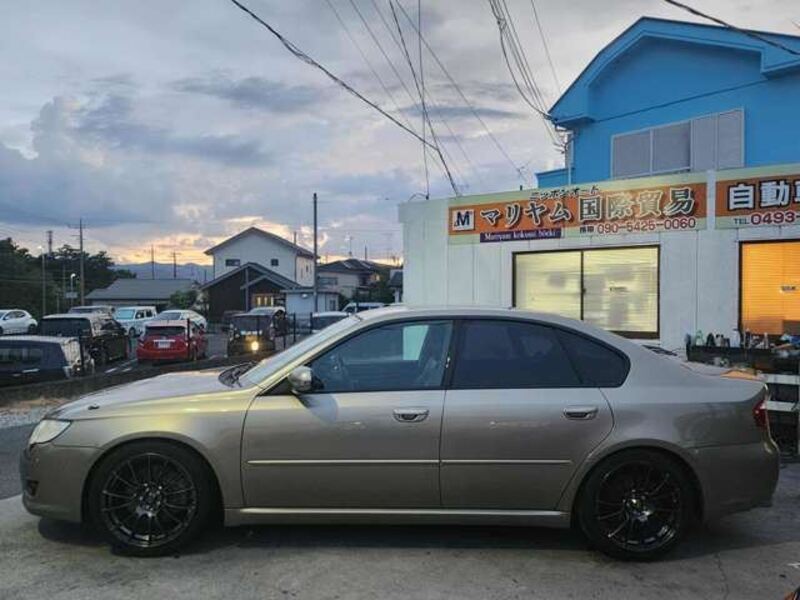 LEGACY B4